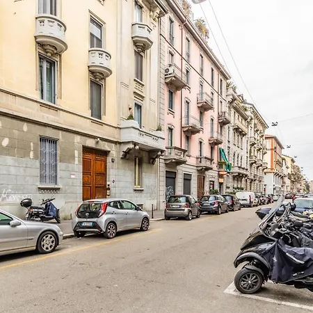 Goldoni House - Duomo 2 K M - Porta Venezia - Linate Apartment Milan Exterior photo